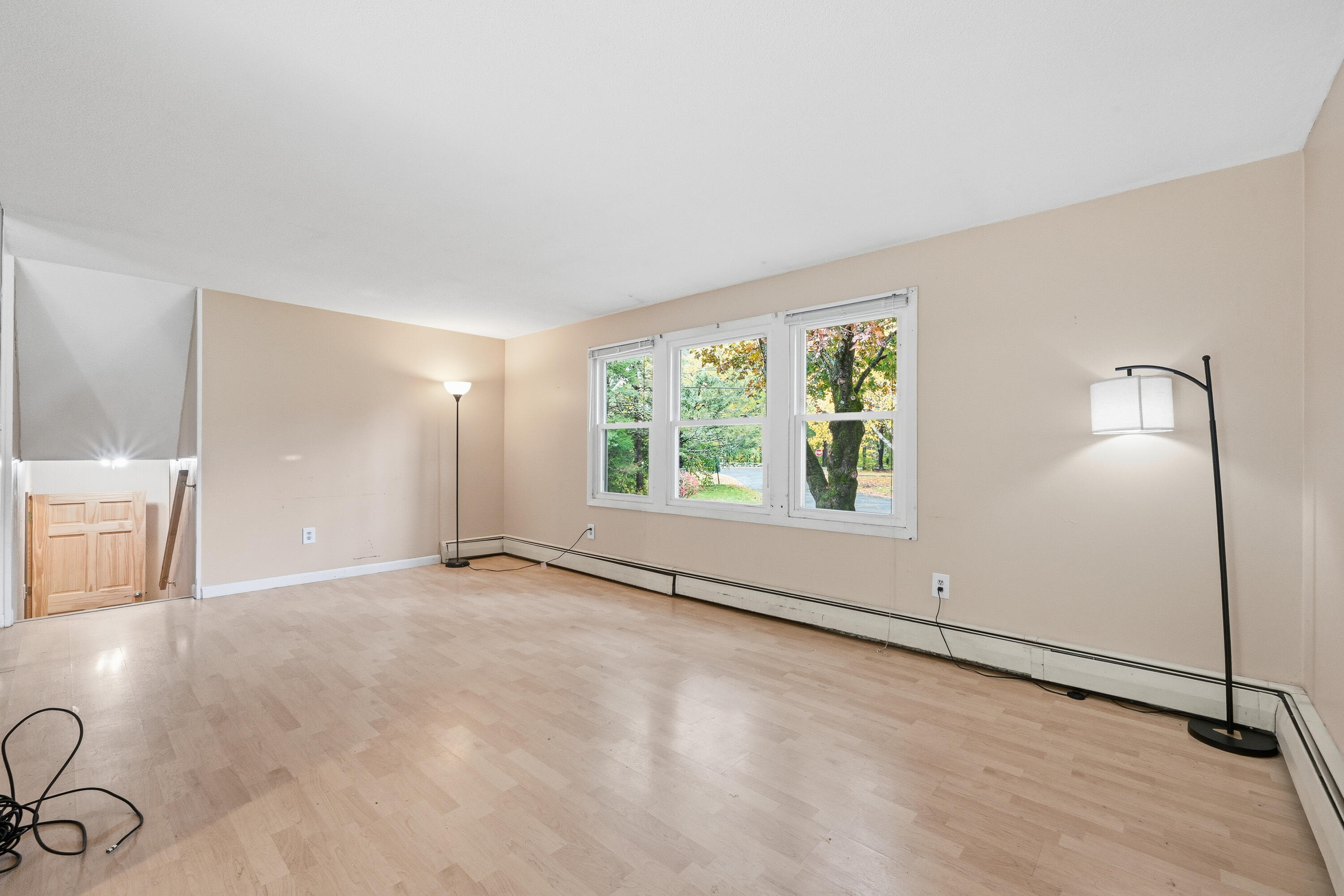 33 Woodridge Drive Manchester ME 04351