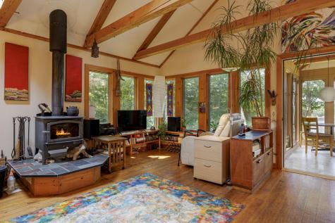 32 Fox Run Lamoine ME 04605