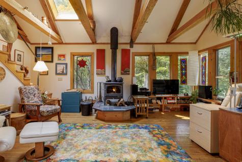 32 Fox Run Lamoine ME 04605