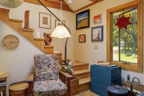 32 Fox Run Lamoine ME 04605