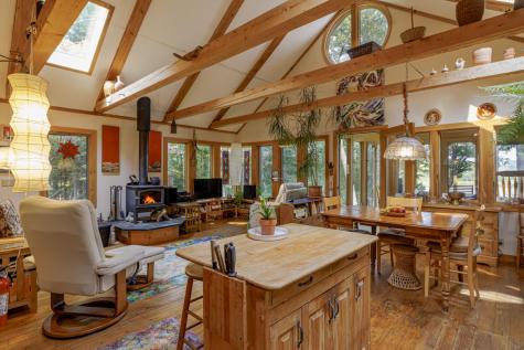 32 Fox Run Lamoine ME 04605