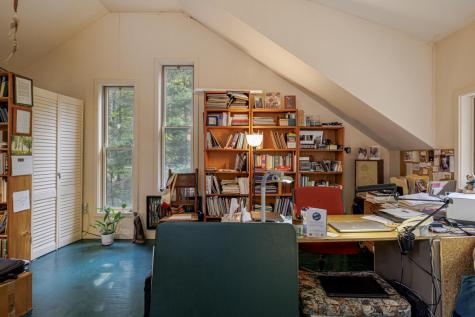 32 Fox Run Lamoine ME 04605