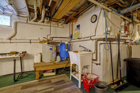 32 Fox Run Lamoine ME 04605