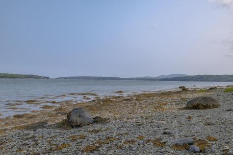 32 Fox Run Lamoine ME 04605