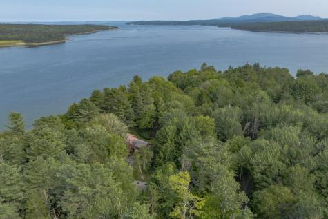 32 Fox Run Lamoine ME 04605