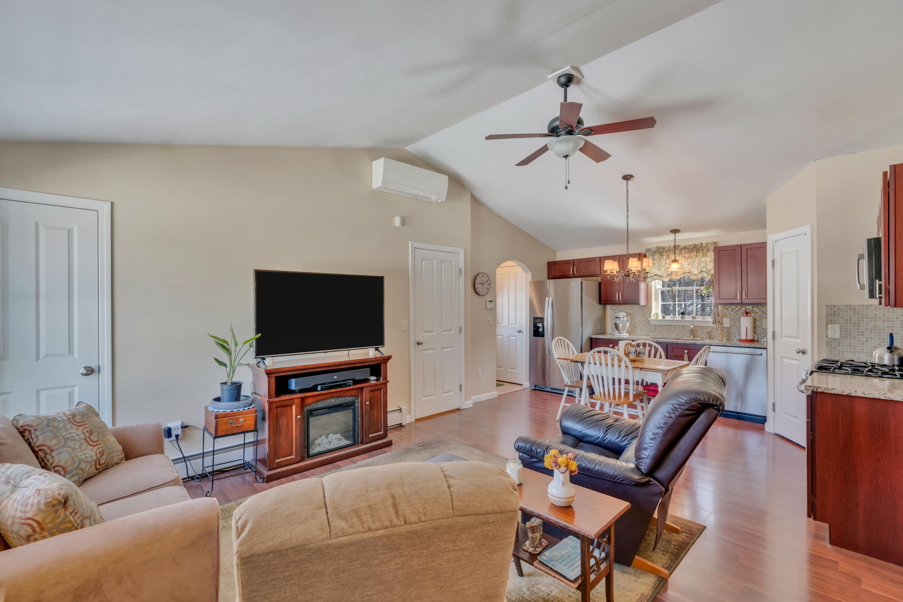 147 Ridley Road Sanford ME 04073