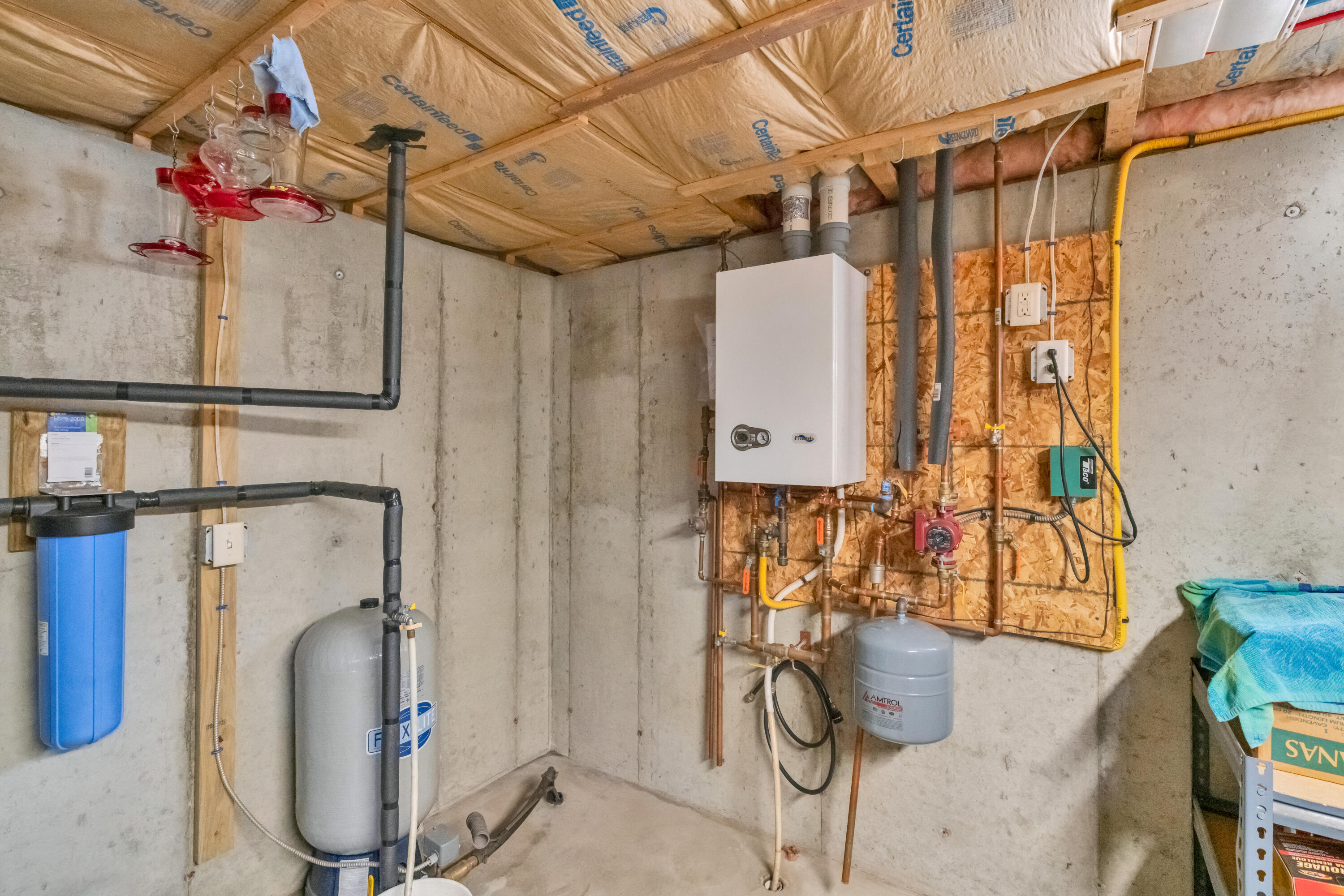 147 Ridley Road Sanford ME 04073