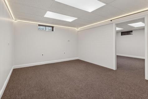 118 Greenwood Lane Portland ME 04103