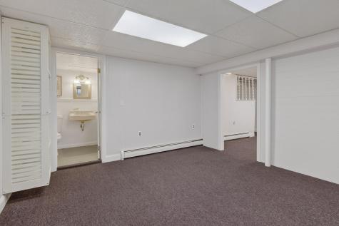 118 Greenwood Lane Portland ME 04103