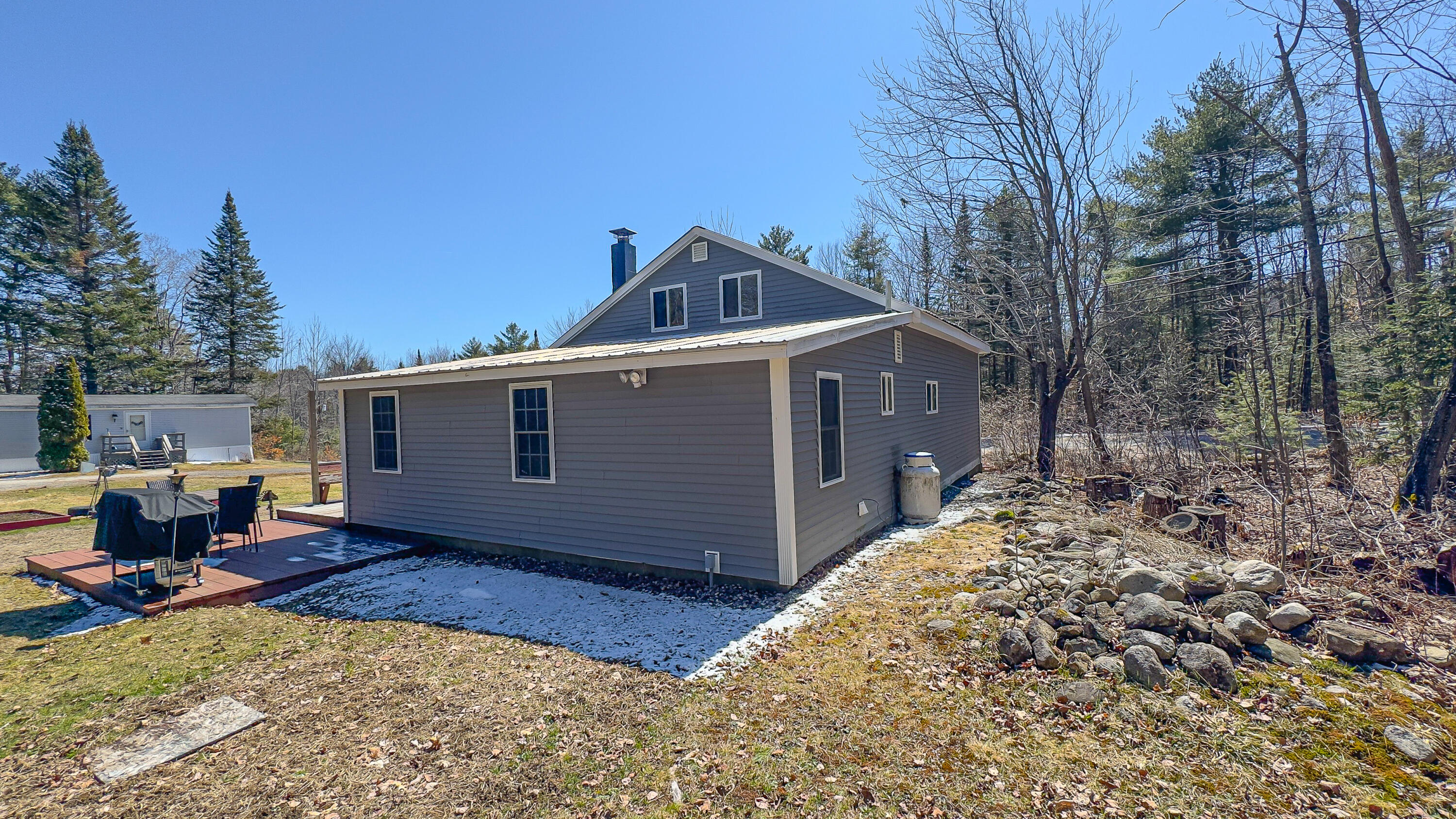 513 S High Street Bridgton ME 04009