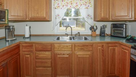 513 S High Street Bridgton ME 04009