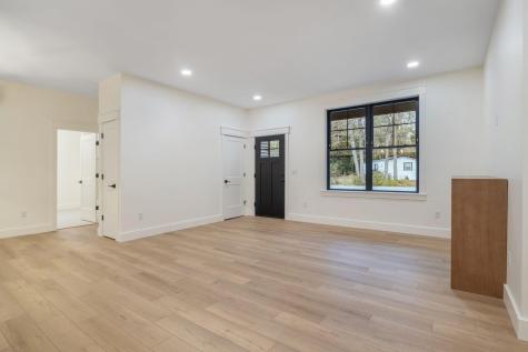 23 Robert Street Buxton ME 04093