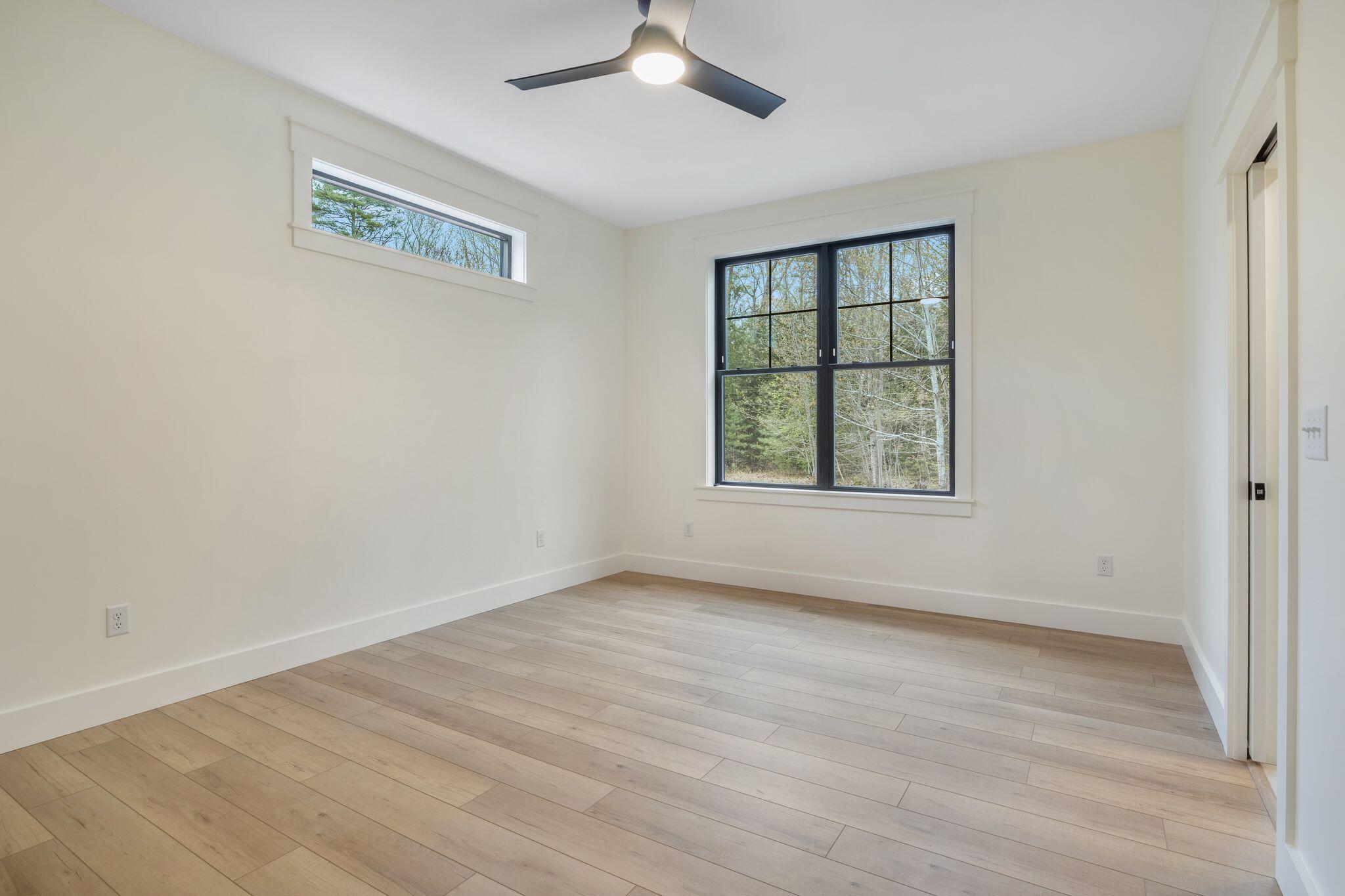 23 Robert Street Buxton ME 04093