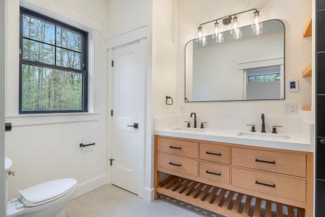 23 Robert Street Buxton ME 04093