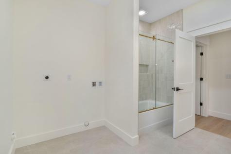 23 Robert Street Buxton ME 04093