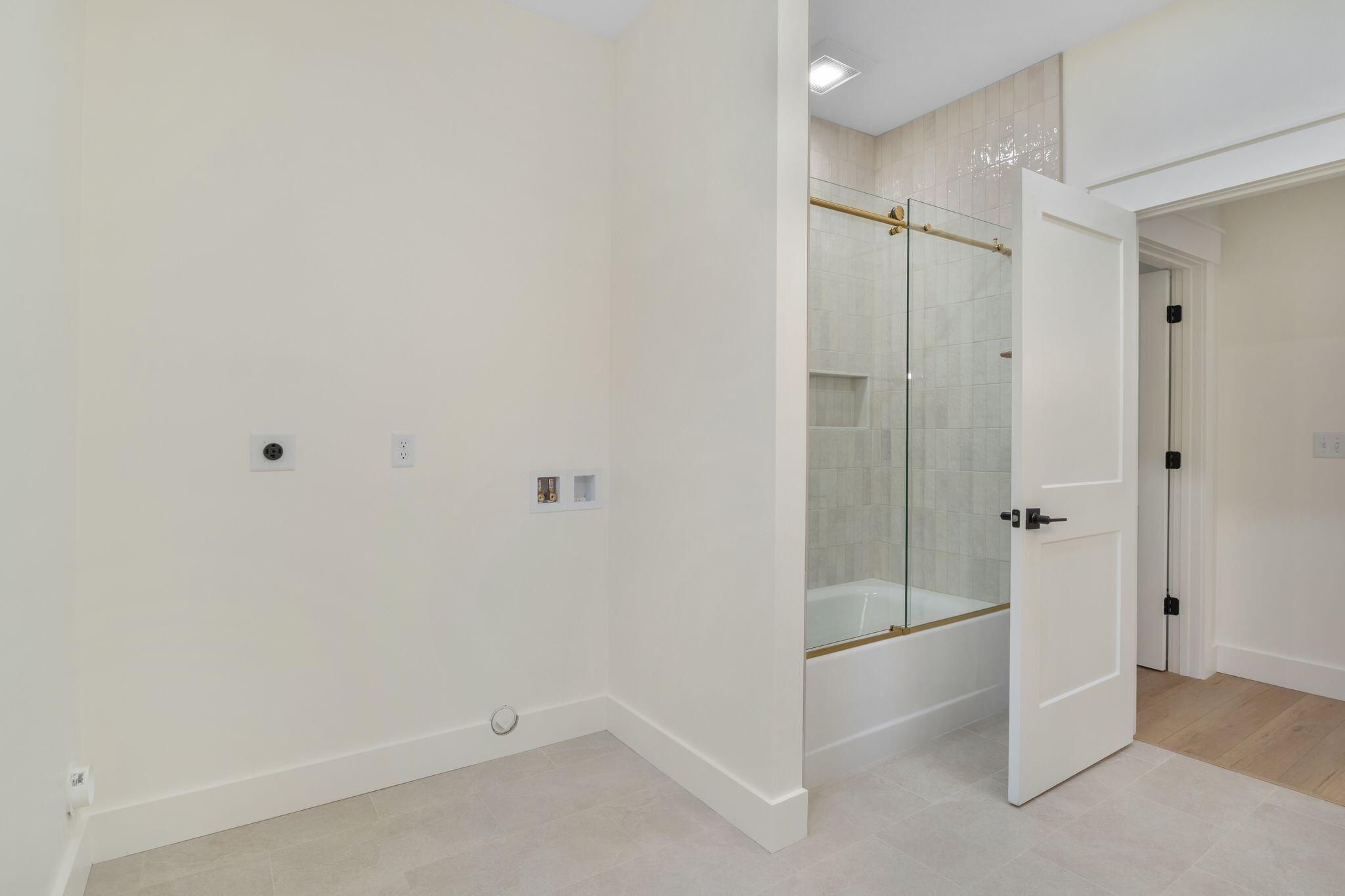 23 Robert Street Buxton ME 04093