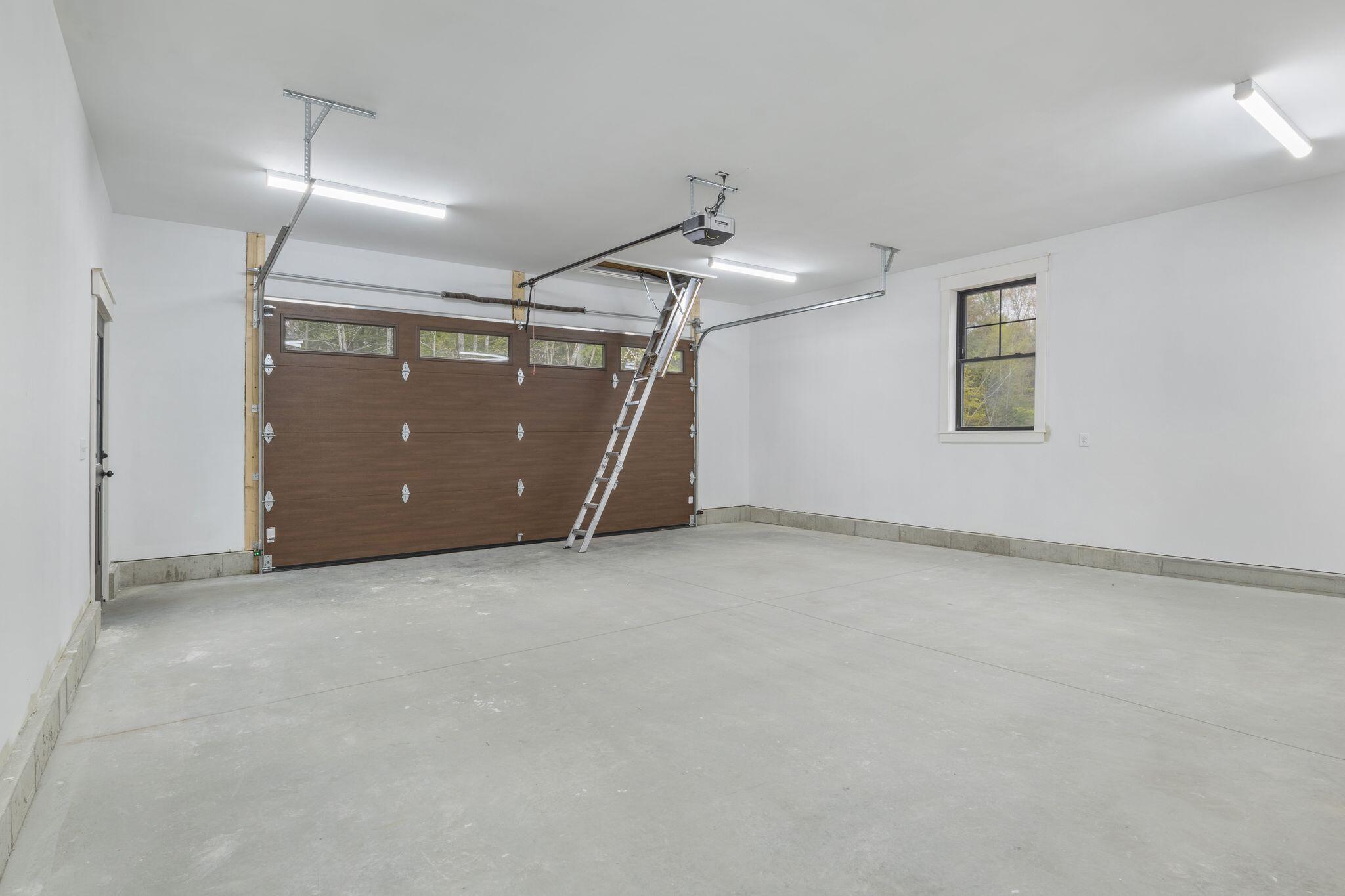 23 Robert Street Buxton ME 04093