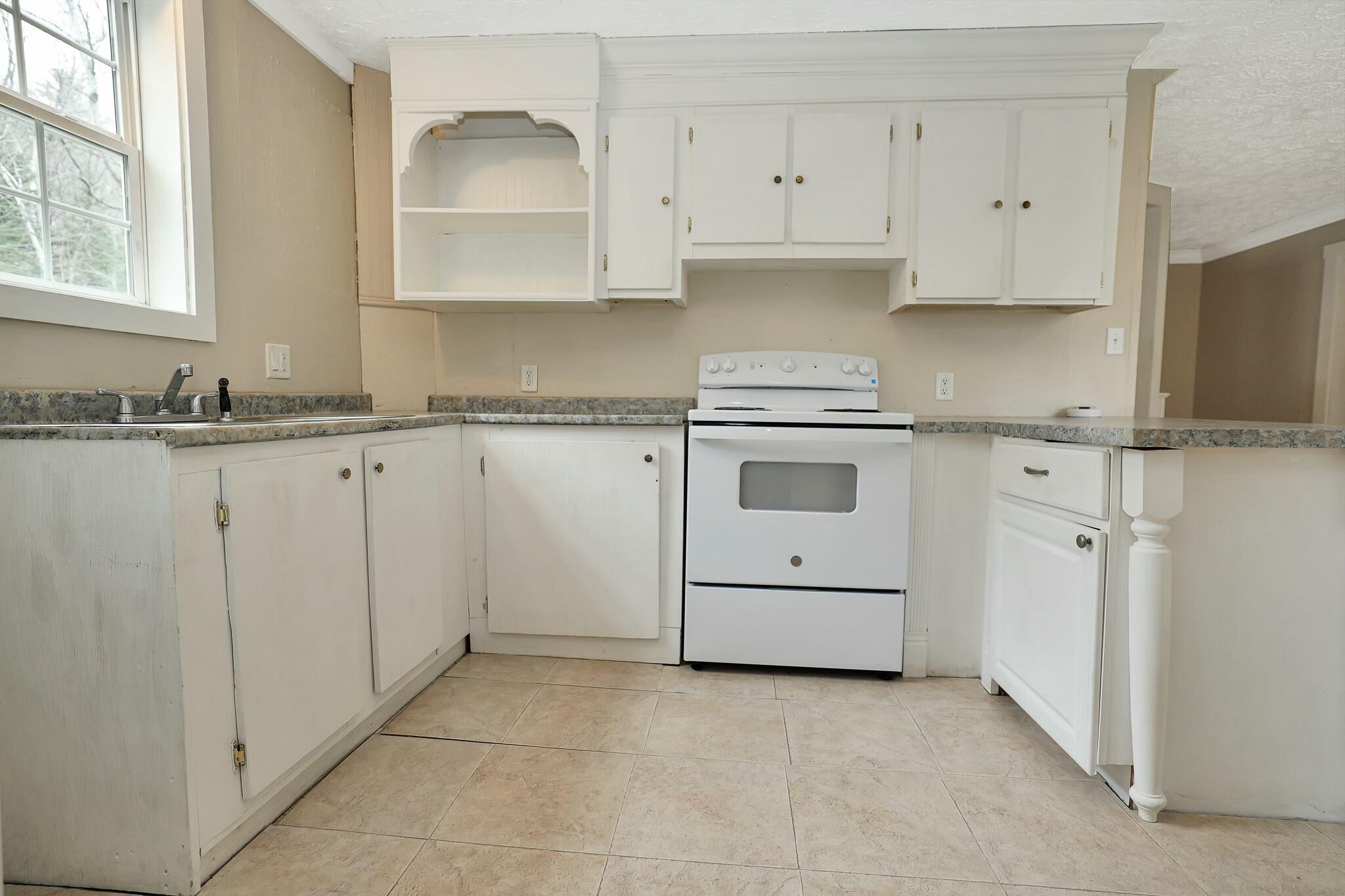 15 Hemingway Street Rumford ME 04276