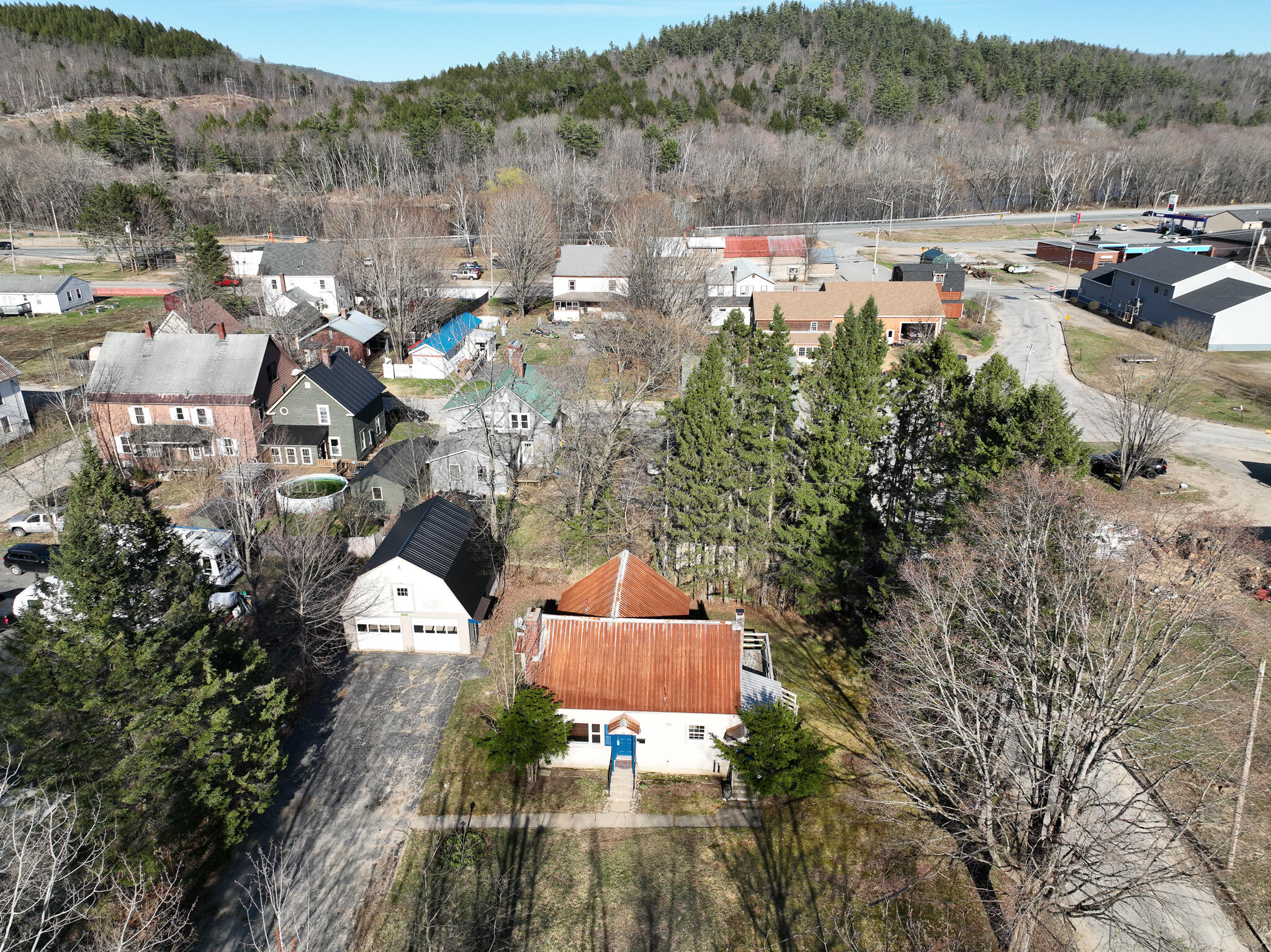 15 Hemingway Street Rumford ME 04276