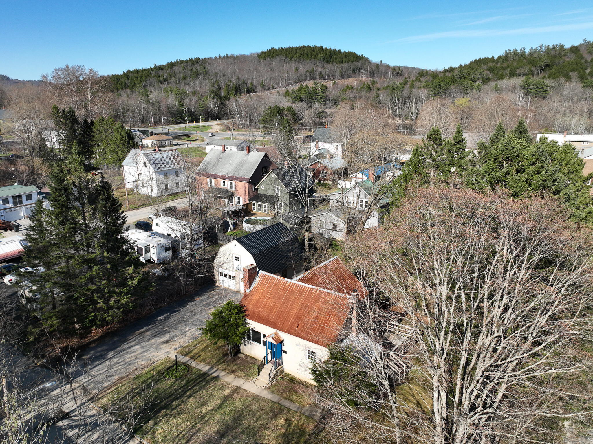 15 Hemingway Street Rumford ME 04276