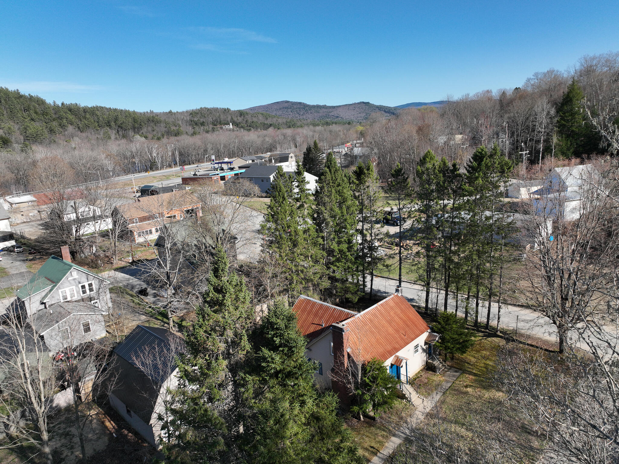 15 Hemingway Street Rumford ME 04276