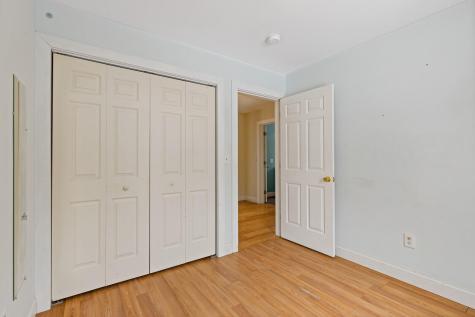 16 Madison Way Camden ME 04843