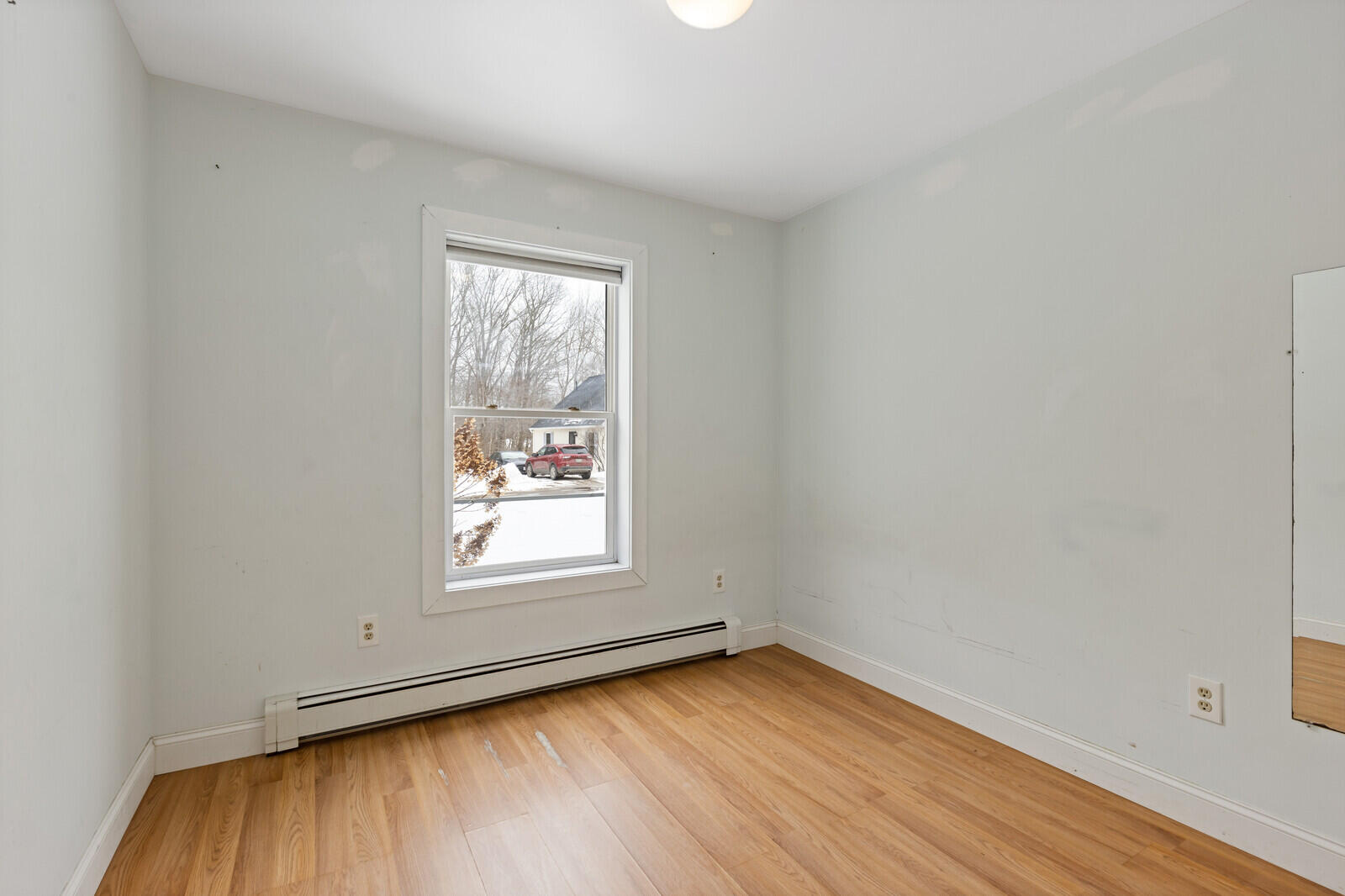 16 Madison Way Camden ME 04843