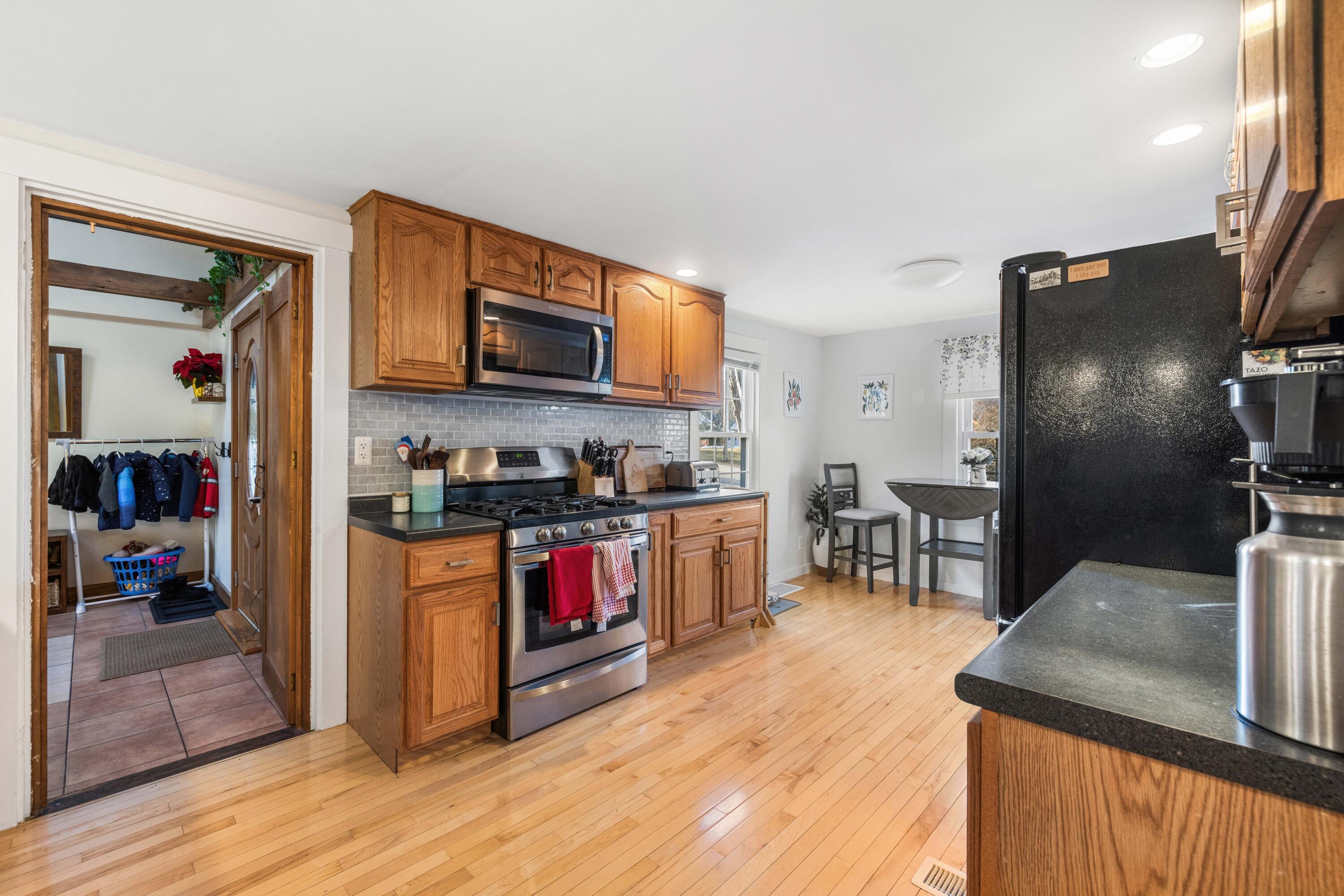 37 Bailey Avenue Portland ME 04103