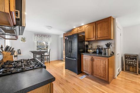 37 Bailey Avenue Portland ME 04103