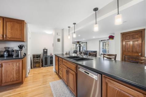 37 Bailey Avenue Portland ME 04103