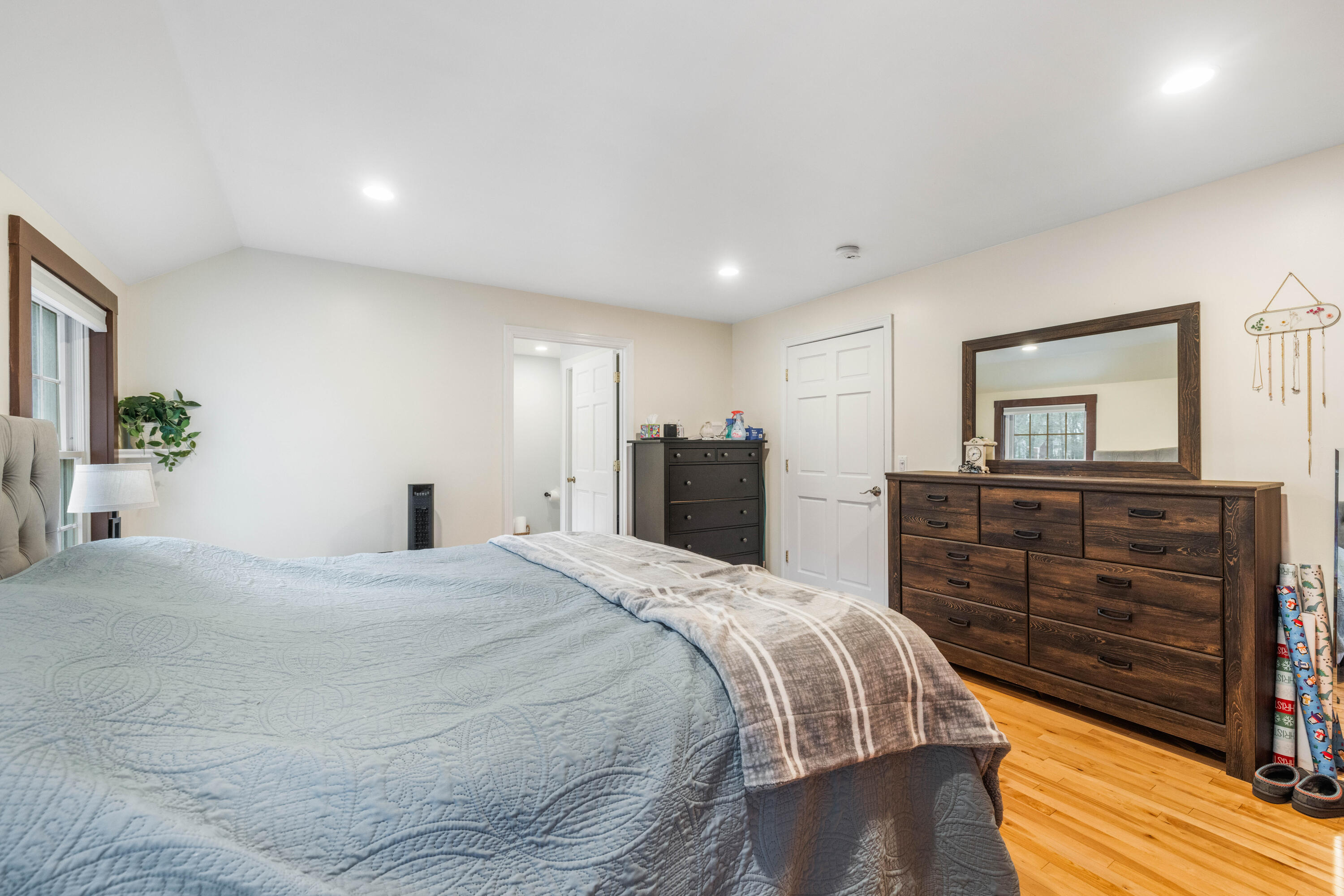 37 Bailey Avenue Portland ME 04103