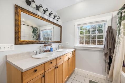 37 Bailey Avenue Portland ME 04103