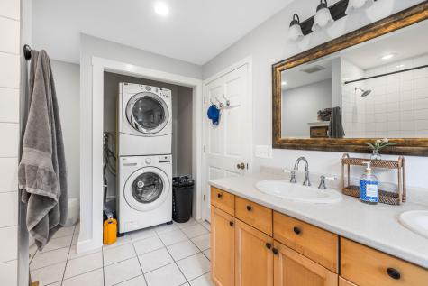 37 Bailey Avenue Portland ME 04103