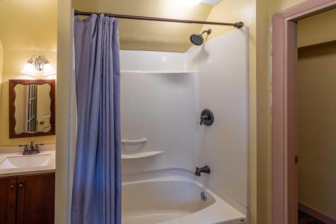 24 Turnpike Road Searsport ME 04974