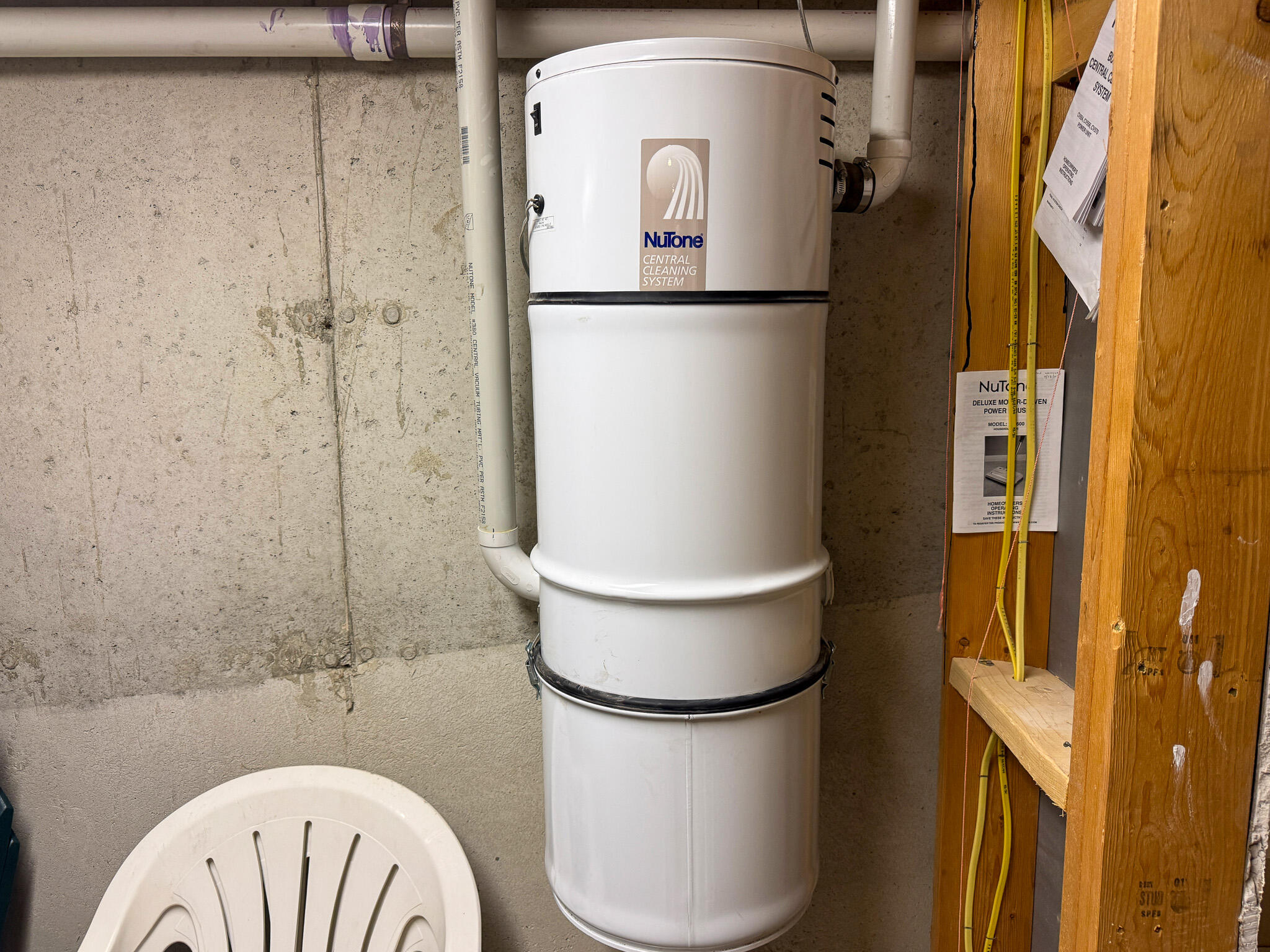 293 Crane Pond Drive Lincoln ME 04457