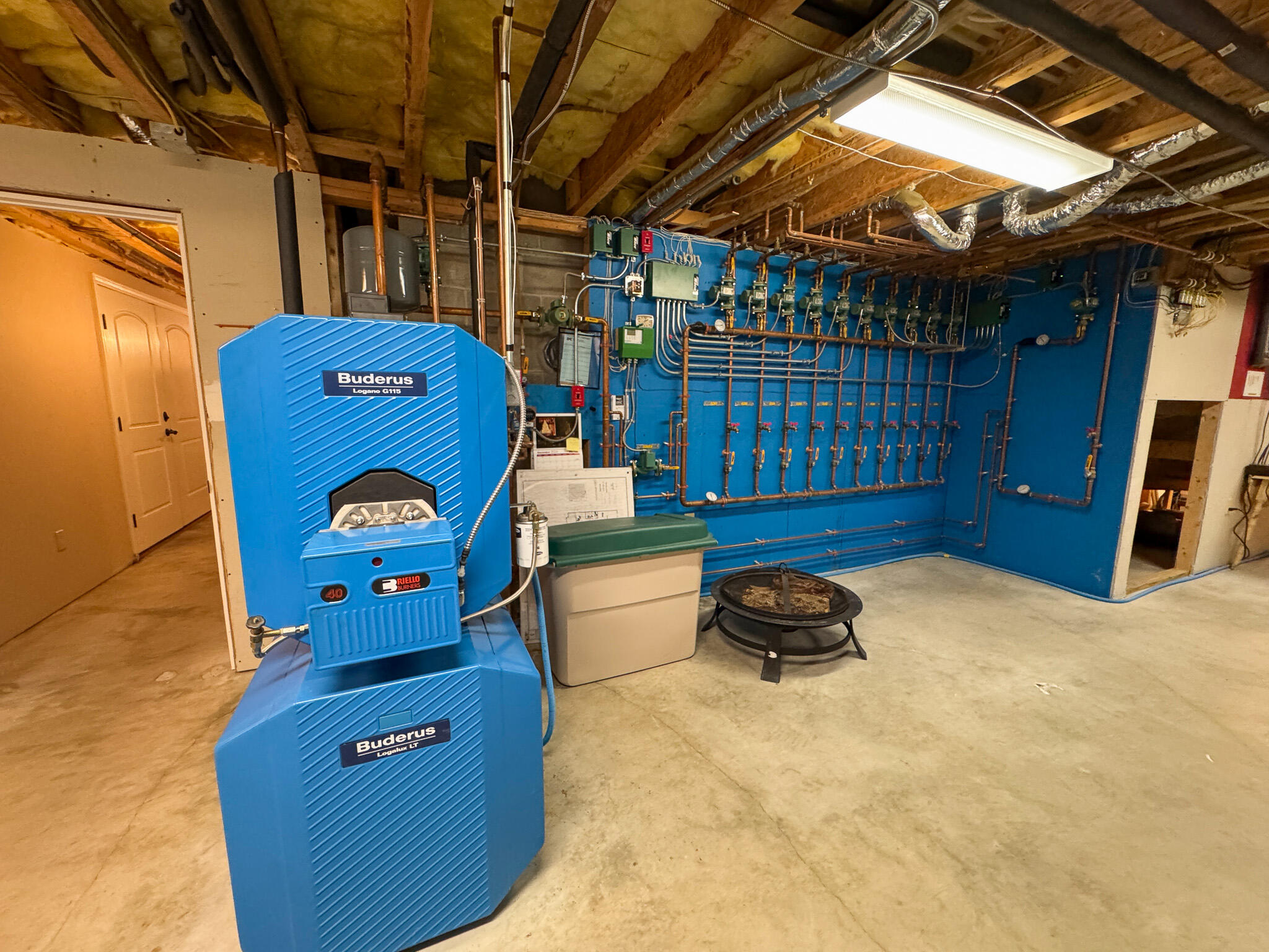 293 Crane Pond Drive Lincoln ME 04457