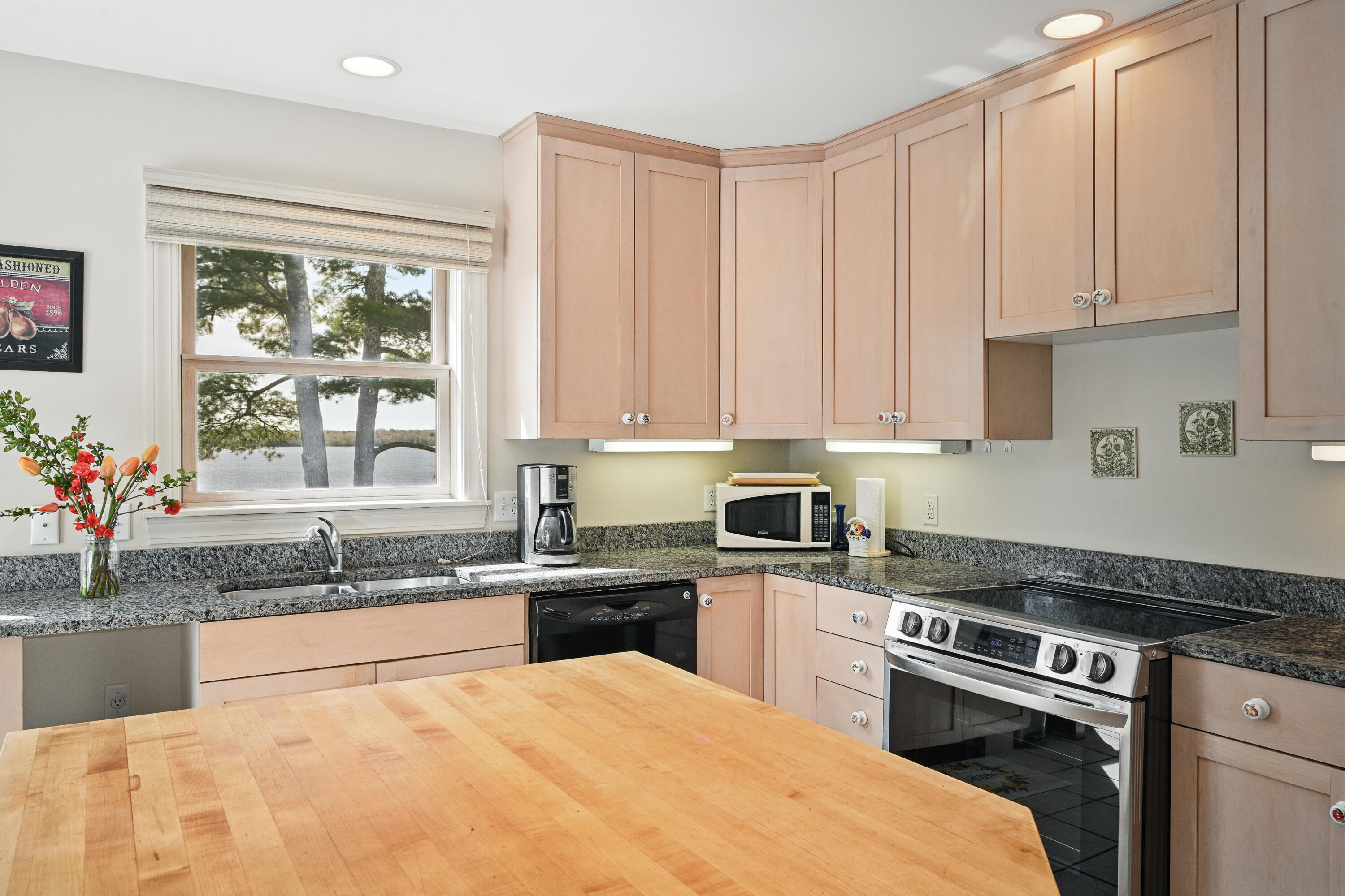 20 Eagle Point Road Bath ME 04530