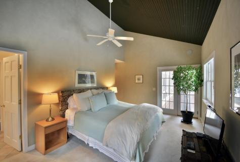 73 Middlegate Lane New Portland ME 04961