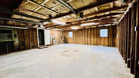 713 Mcgrath Pond Road Belgrade ME 04917