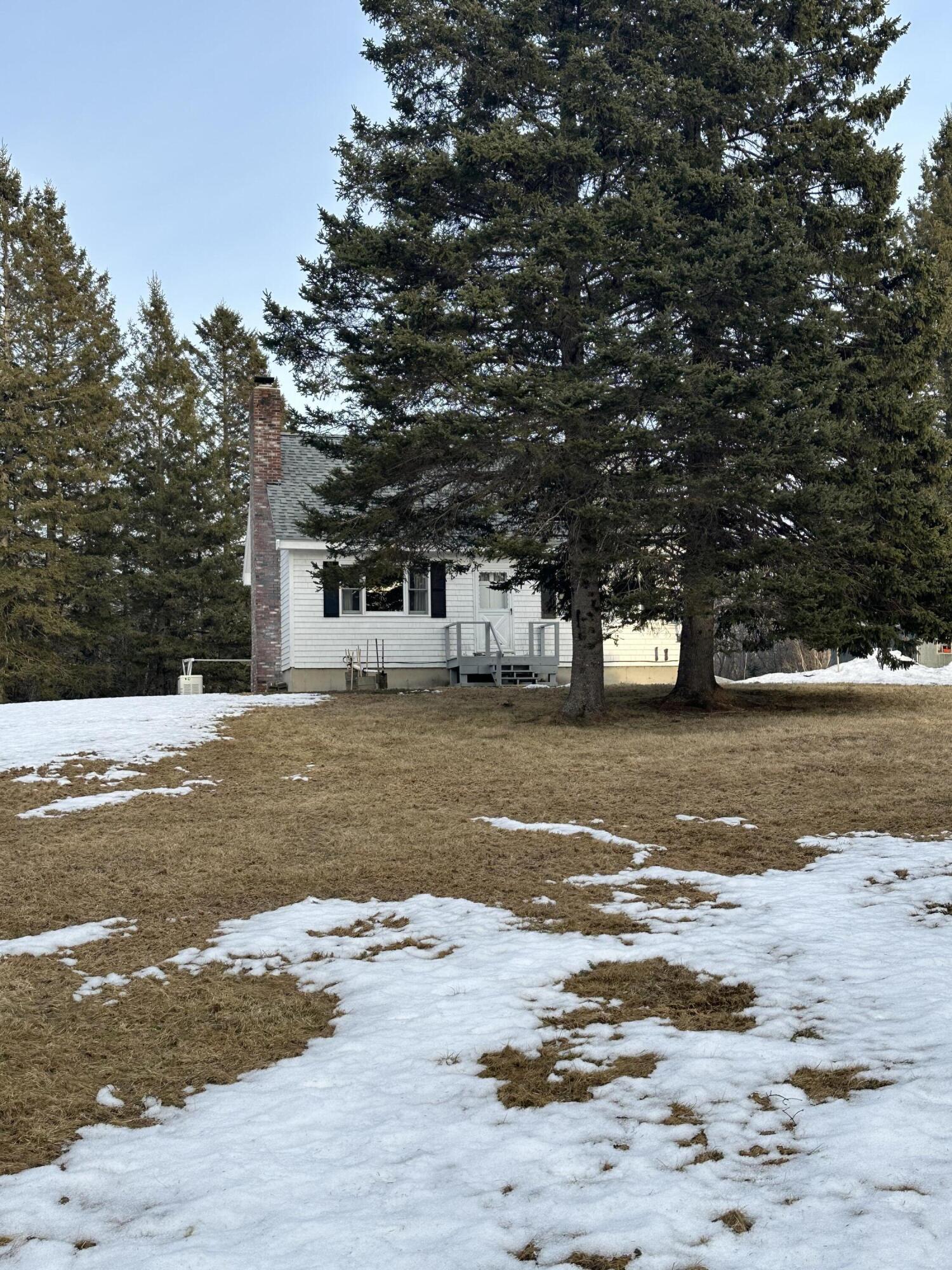 171 Valley Road Columbia ME 04623