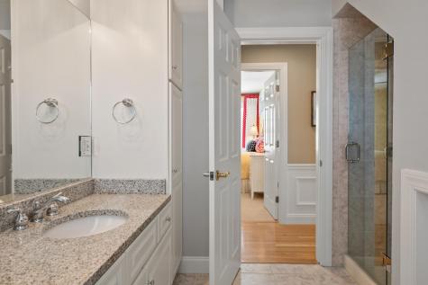 2 Leeward Lane Kennebunk ME 04043