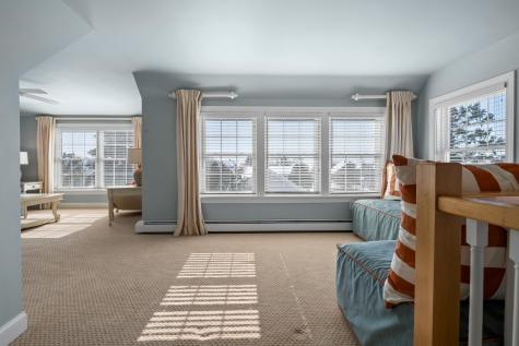 2 Leeward Lane Kennebunk ME 04043