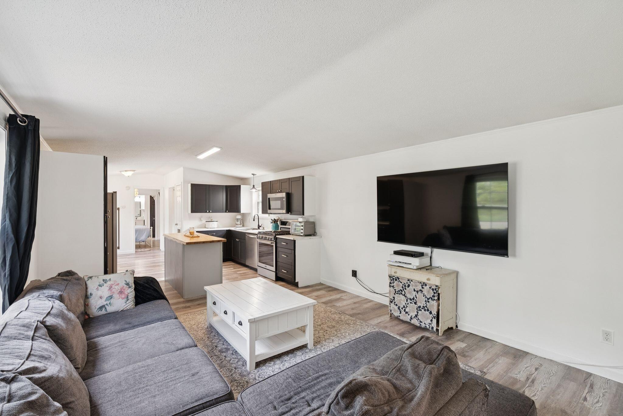 236 Cushing Road Cushing ME 04563