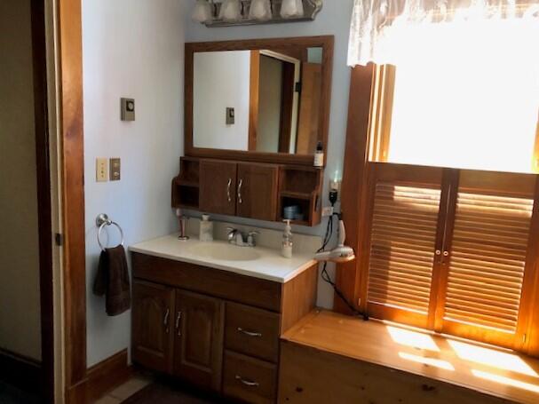 86 Summer Street Dover-foxcroft ME 04426