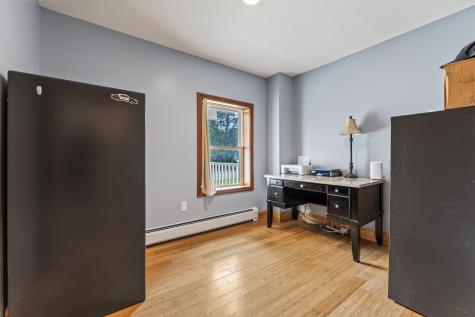 87 Farview Drive Sanford ME 04073