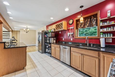 87 Farview Drive Sanford ME 04073