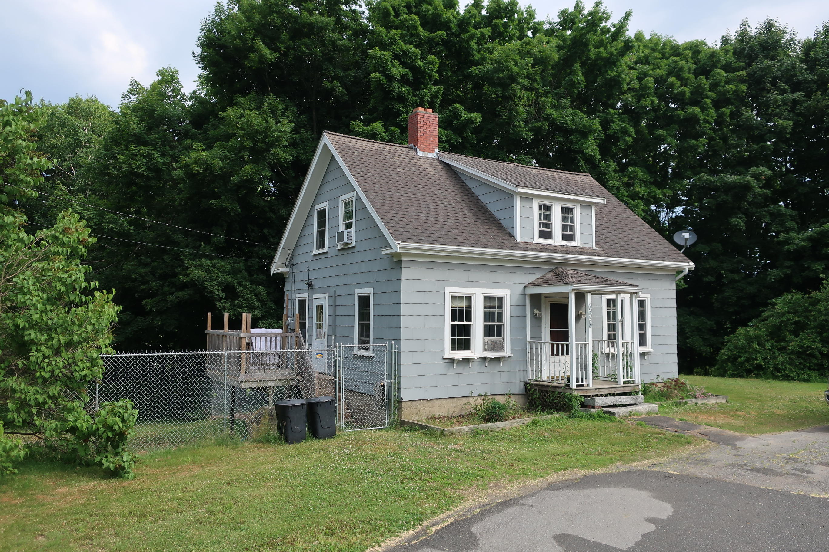 625 River Road Orrington, ME