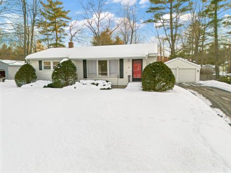 84 Windsor Avenue Augusta ME 04330