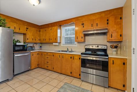 84 Windsor Avenue Augusta ME 04330