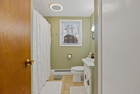 84 Windsor Avenue Augusta ME 04330